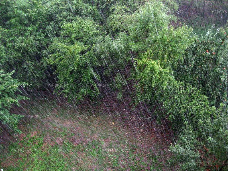 НИМХ: Най-големи количества валежи от дъжд са измерени в смядовското село Риш - 80 л/кв. м.