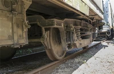 14 души са пострадали при катастрофа на железопътен прелез в Кьолн