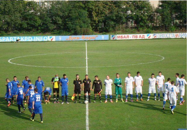 Спартак и Асеновец с нулево реми на кална ливада