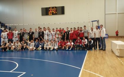 Волейболистите на Марек шампиони в старшата възраст