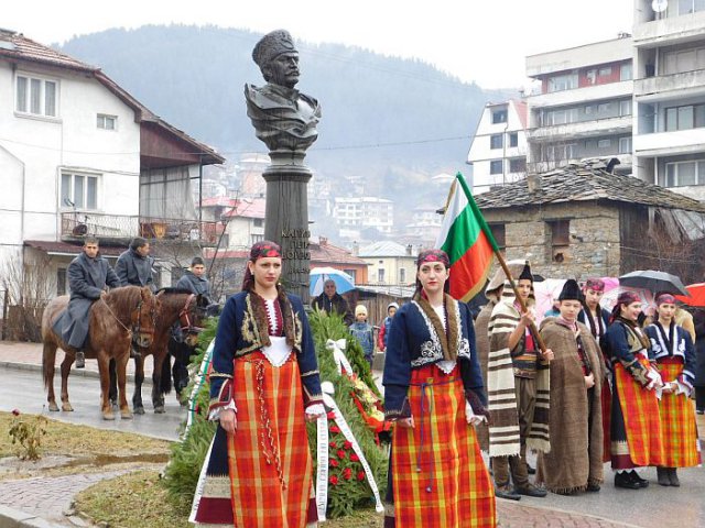 Почитат Капитан Петко Войвода с Хайдушки празници