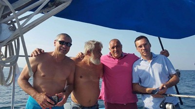 След срещата с Орбан: Бойко Борисов лови риба с кмета на Бургас