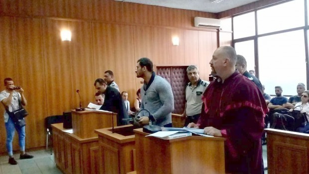 Перата не иска в ареста