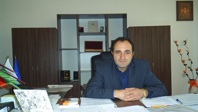 Кметът на Костенец Радостин Радев обещал подкуп на общински съветник