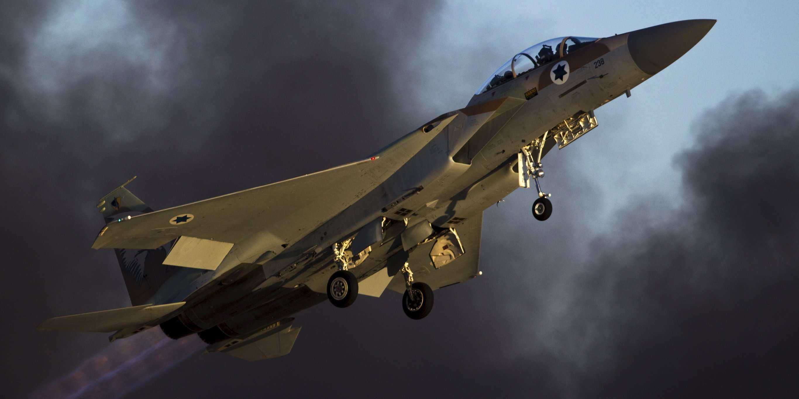 Израелски самолети удариха Сирия!