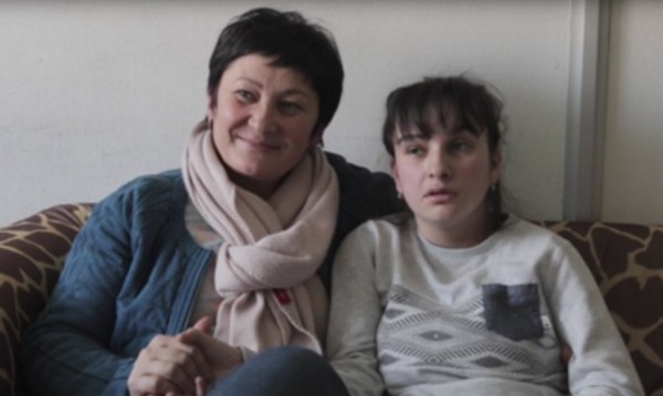 Ужасът в Беслан: За Фатима Дзгоева продължава, умствено си остана дете