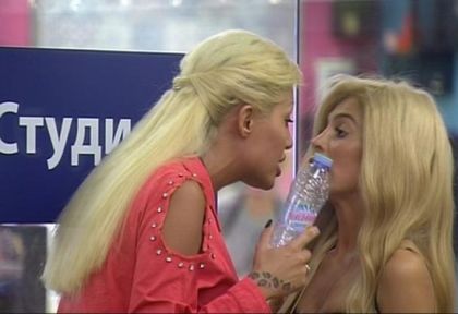 Криза в Къщата! Един съквартирант иска извънредно да напусне