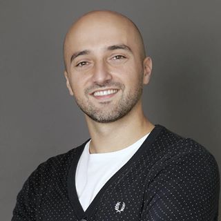 Българин живеещ в Париж разочаровал наша телевизия, като им казал, че всичко е наред