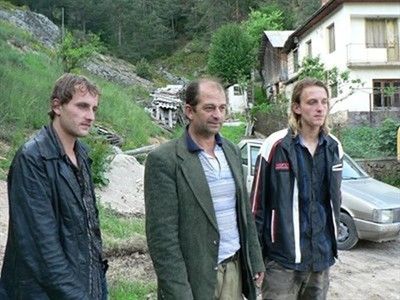 Мечка нападна баща на четири деца край смолянско село