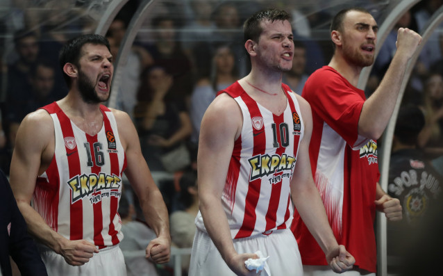 Олимпиакос допълни Финалната 4 в Евролигата