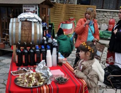 Хотелите в Мелник пълни за фестивала на виното
