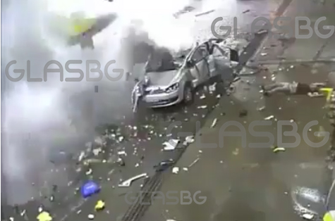 ВИДЕО 18+ Кола се взриви на бензиностанция и уби човек