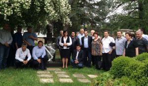 Дамският гамбит на Кремъл в БСП тепърва предстои