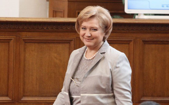 НС окончателно отхвърли данъци ”уикенд” и ”градина”