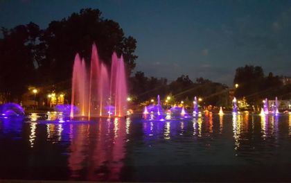 Пеещите фонтани ще ни забавляват от 21.30 часа