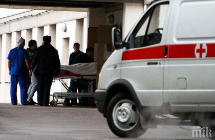 13-годишно момче сряза и двата си крака на резачка за дърва