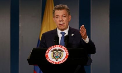 Президентът на Колумбия получава Нобелова награда за мир