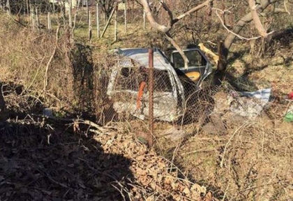 Мъртвопиян се качи зад волана с две деца в колата и стана страшно (СНИМКИ)