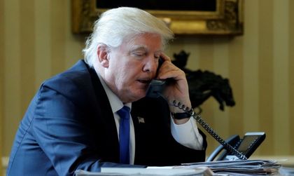 US службите не споделяли нищо с Тръмп, страх ги било