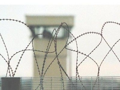 Най-малко 10 души загинаха при сблъсъци в бразилски затвор