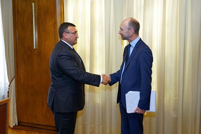 Маринов: Повече камери и инфраструктурни решения за ограничаване на скоростта