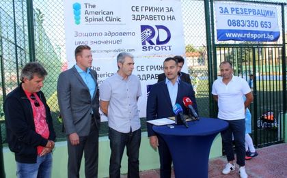 Костадинов: Някои селекционери угодничат, Хубчев не е от тях