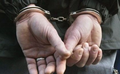 Полицаи заловиха за минути мъж, опитал да извърши грабеж в "Гагарин"