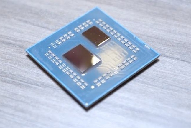 Инженерен екземпляр на 16 ядрения AMD Ryzen 3000 работи с честота до 4,2 GHz