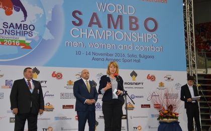 Фандъкова приветства участниците на Световното по самбо