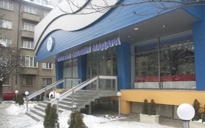 Малки плувци от 77 училища ще премерят сили тази седмица