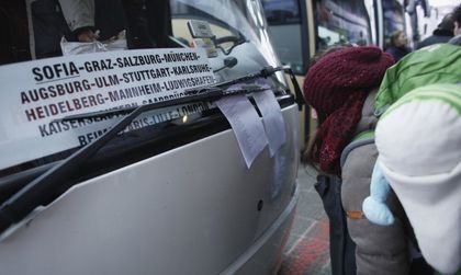 Да се видя със сина в... скайпа! Балканите се обезкървяват!