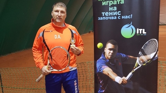 Бивш професионален футболист с титла при средно напредналите в ИТЛ