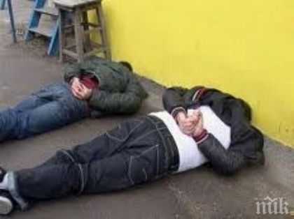 Арестуваха двама дилъри в Добрич и Каварна
