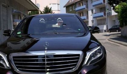 Оказа се, че бронираният мерцедес на Алексей Петров бил за бившия канцлер Шрьодер!