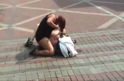 Опасни стари моми се млатиха в Кърджали