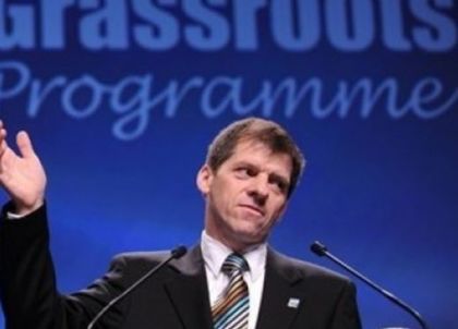 Германец от УЕФА изнася лекция в НСА