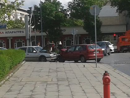 Още един удар - челно на Пещерско