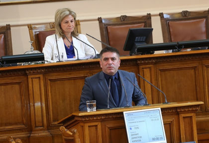 Новият правосъден министър разкри как е бил избран и от какво се шокира!