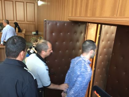 Няколко минути след старта: Отложижа делото срещу Илиян, който жестоко уби годеницата си край Пловдив (СНИМКИ)