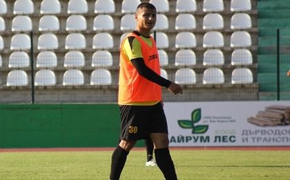 Ботев се раздели с млад нападател