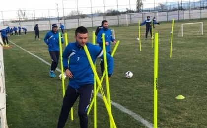 Четирима футболисти подновиха тренировки с Верея