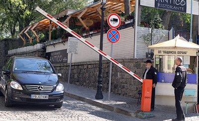 Въвеждат железен режим за коли в Стария Пловдив