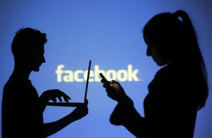Първокласници въртят бизнес с Фейсбук