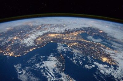 НАСА изпраща лазер в космоса, който ще измерва топенето на ледовете на Земята