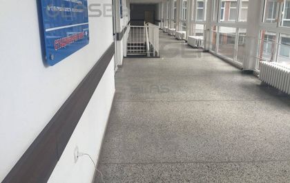 Бабата, изгонена от Спешното в Пловдив, е с бронхопневмония! Приеха я в частна клиника