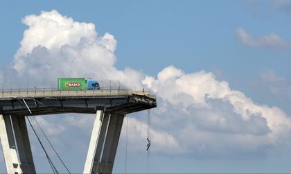 Не се отказват – в Генуа търсят изчезналите от моста