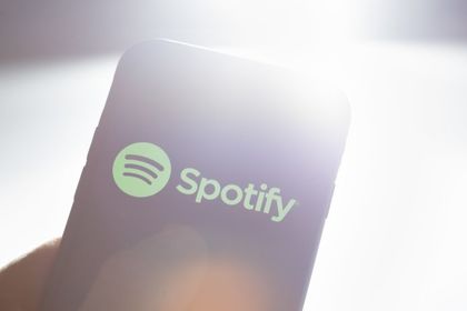 Spotify скоро ще идва предварително инсталирано на избрани Samsung телефони