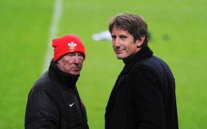 Поредната легенда на Юнайтед в София - Едвин ван дер Сар!