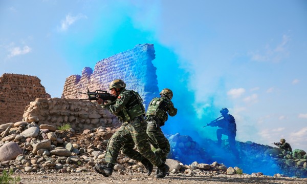 Китай отрече, че строи военна база в Афганистан