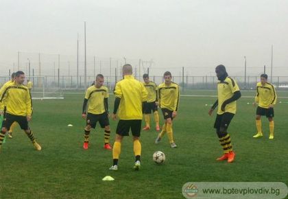 Групата на "Ботев" за мача с Монтана